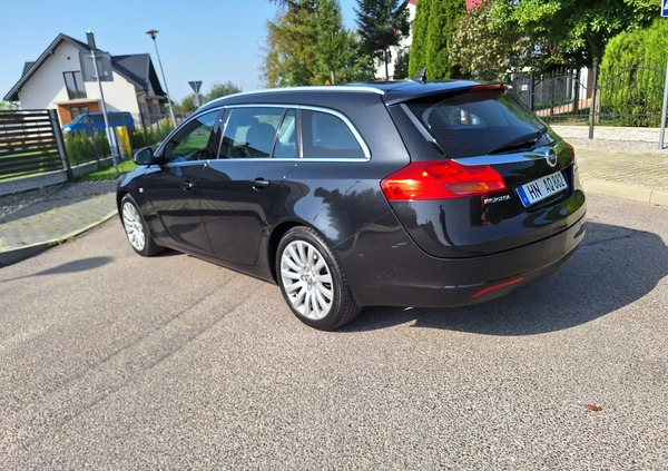 Opel Insignia cena 23900 przebieg: 207000, rok produkcji 2011 z Gozdnica małe 379